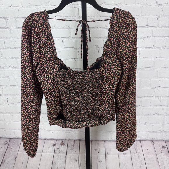 Abercrombie & Fitch Floral Top Long Sleeve Size Small - Picture 5 of 6